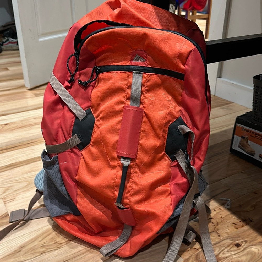 Kelty Radii 27 backpacking pack